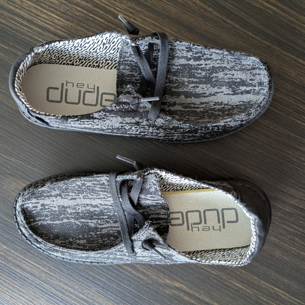 Hey Dude Women's Gray and Black Loafers